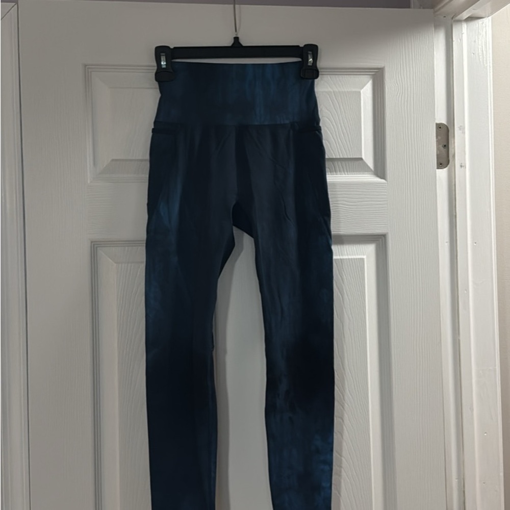 Born Primitive Blue Leggings
